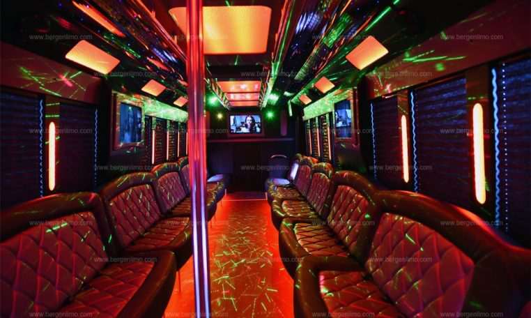 Party Bus Ford F750 Nj 26 762x456