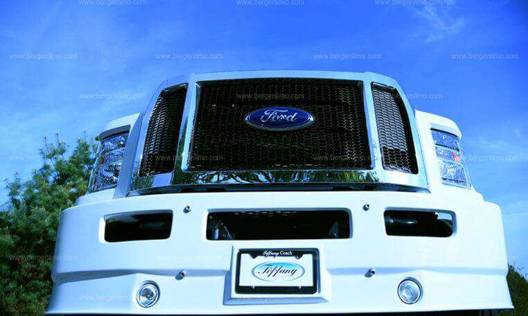 Party Bus Ford F750 Nj 9 762x456
